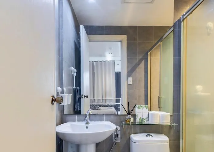 Apartment 1 Bedroom Loft In Gramercy Residences Makati *